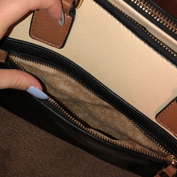 Handbag - Picture 4 of 4